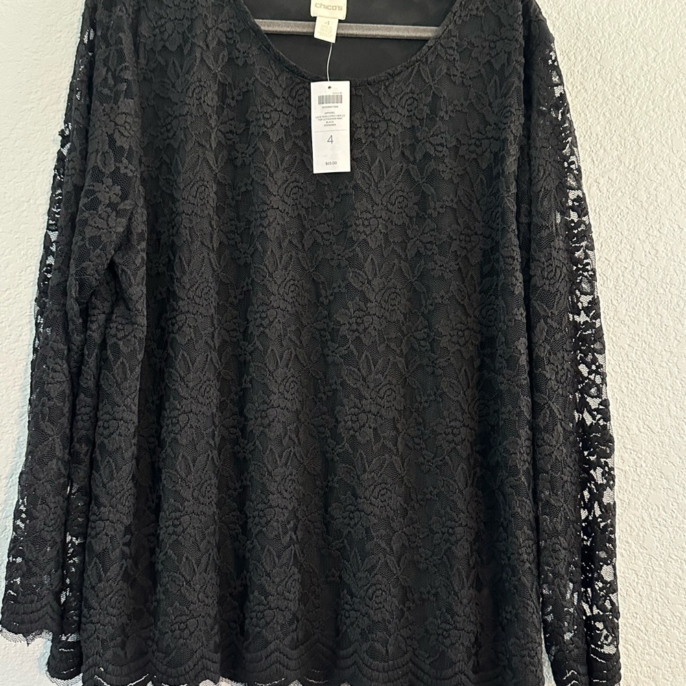 Chico’s Black Lace Women Top w/lace sleeves.